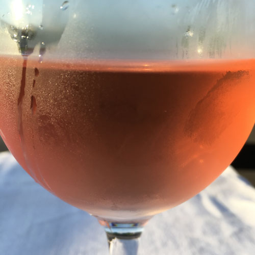 Väl kylt rosévin